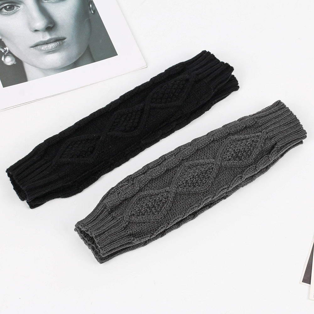 Diamond Knit Half Finger Bracers Extended Fingerless Arm Cover