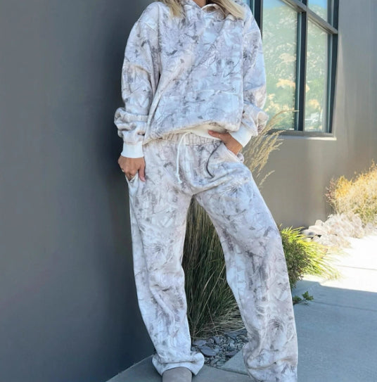 Womens Printed Casual Long-Sleeve Top And Pants Set