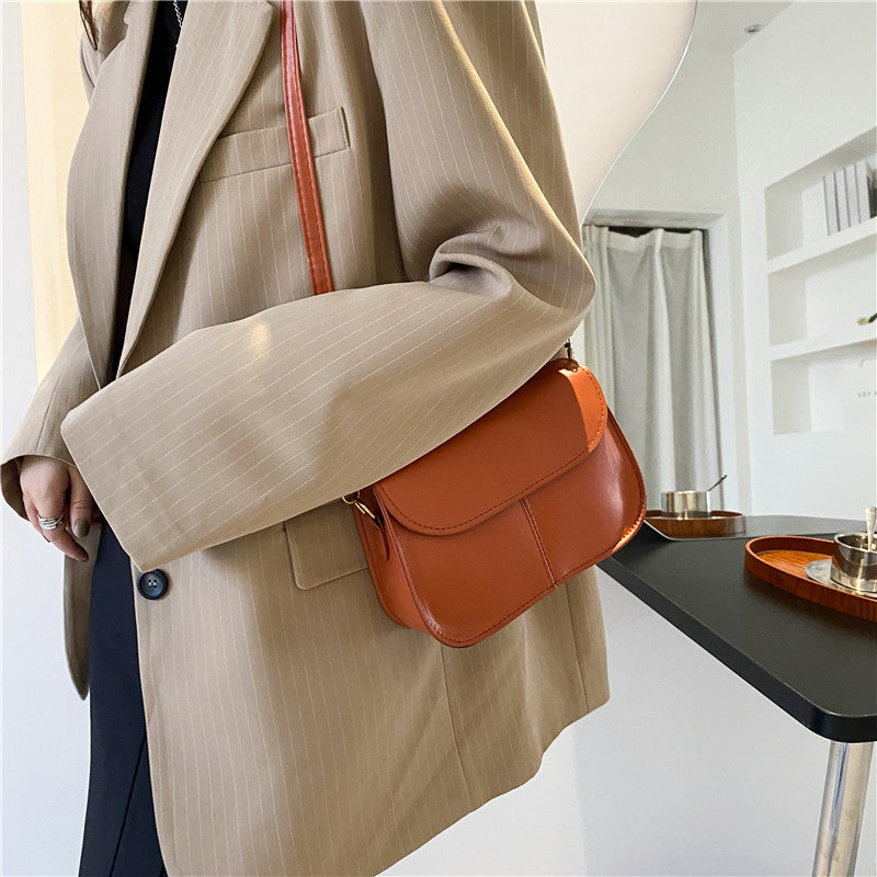 Simple And Versatile High-end Sense Of Armpit Small Square Bag