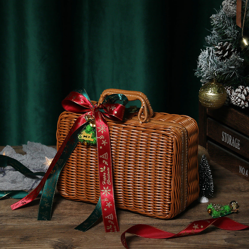 Fashion And Creative Cane Woven Portable Gift Box
