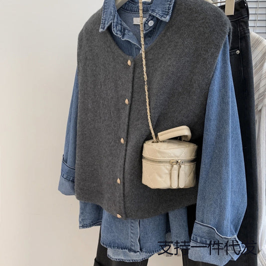 French Retro Small Golden Button Round Neck Knitted Vest For Women Loose