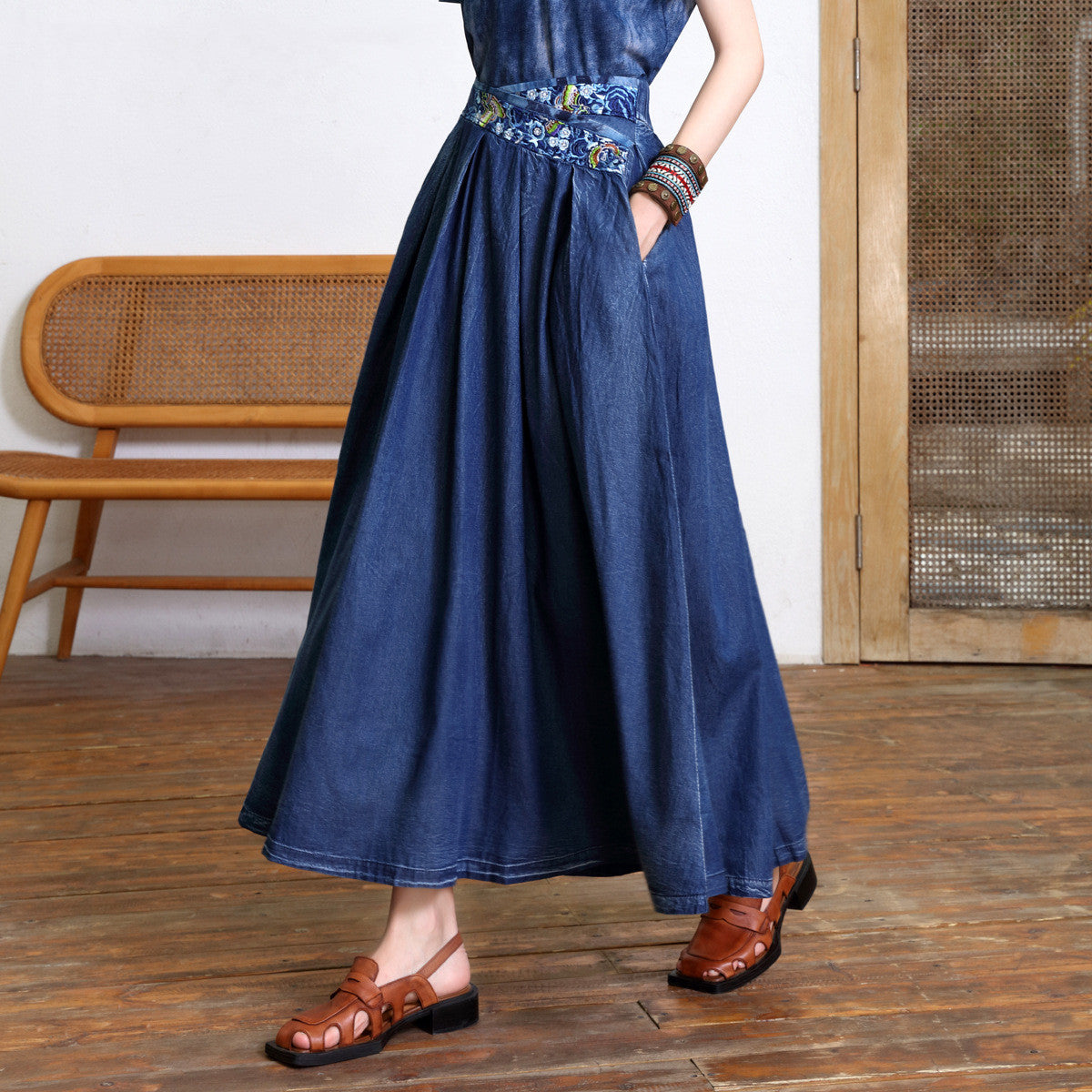 Women's Embroidery Versatile Retro Thin A-line Long Skirt