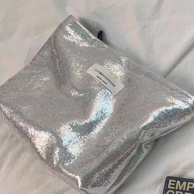 Simple And Portable Large Capacity Wash Bag Out Storage Bag