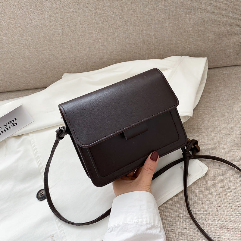 Versatile Chain With Small Square Bag Retro