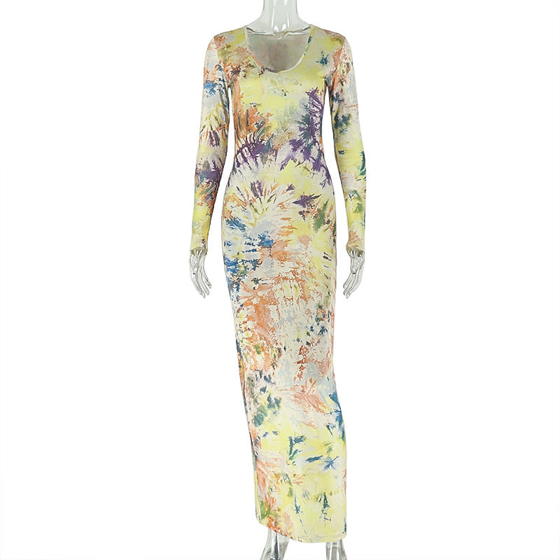Retro-style Bodycon Skirt With A Round Neck Long Sleeves And A Fitted Waist