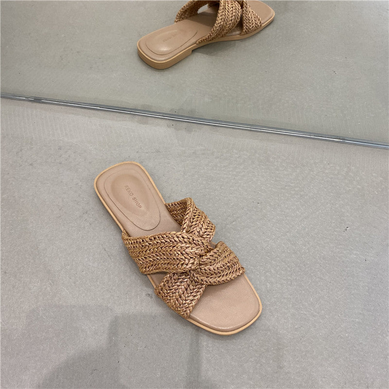 New Products In Early Summer Cross Bow Toe Sandals And Slippers