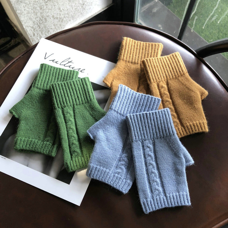 Solid Color Stretch Half Finger Knitted Gloves