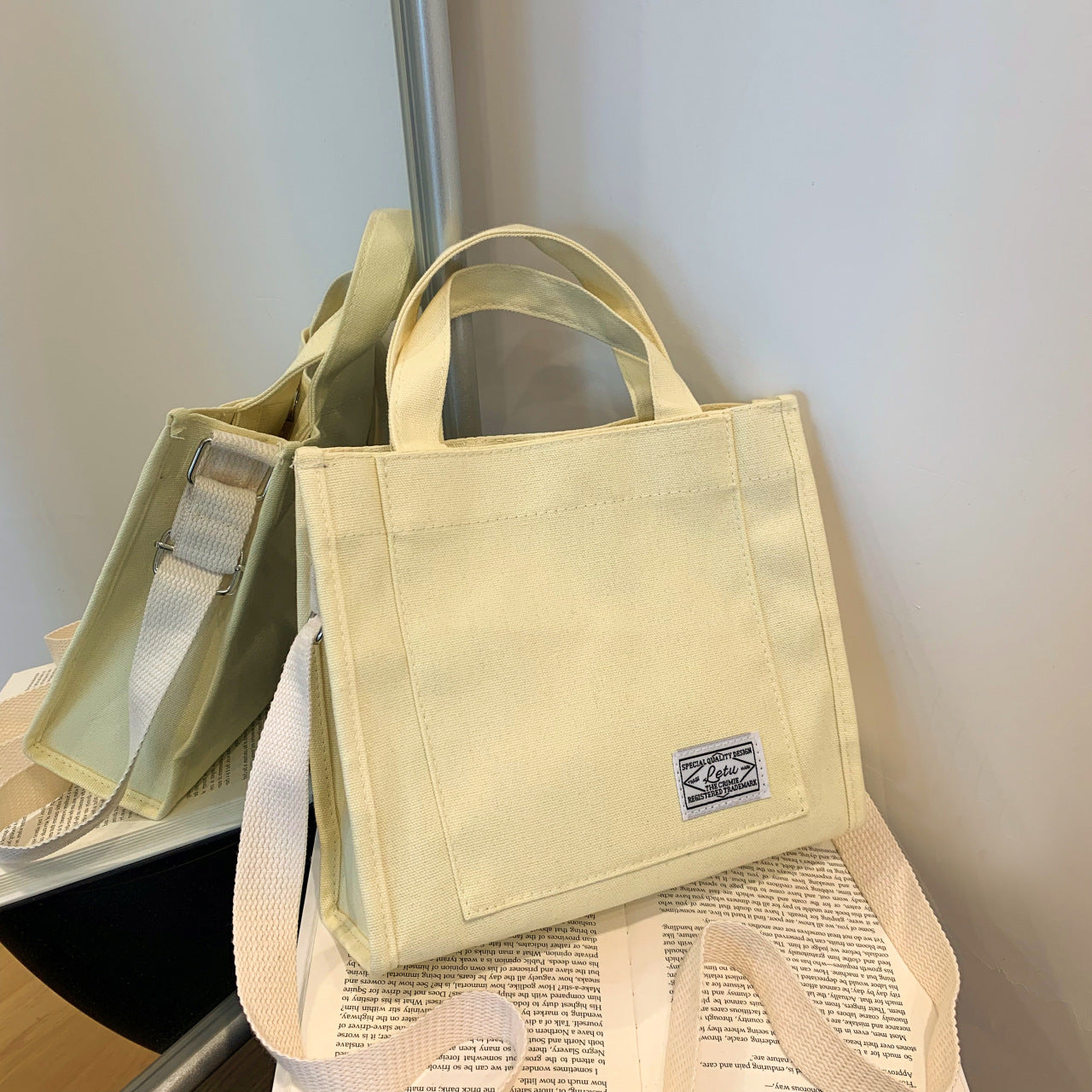 Women's Nylon New Fashion Sweet One Shoulder Messenger Bag