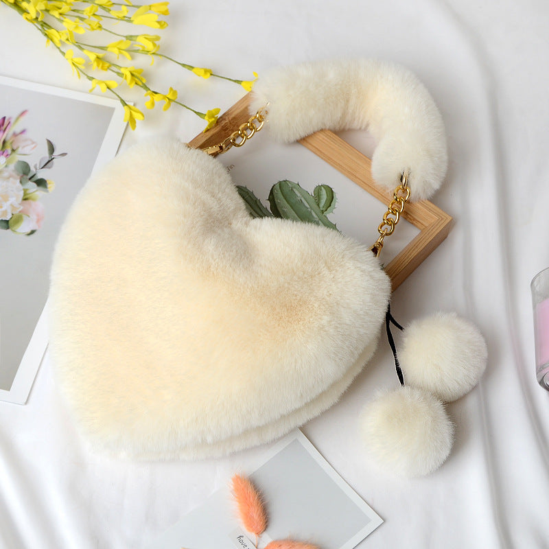 Women's Heart-shaped Plush Peach Heart Artificial Wool Handbag