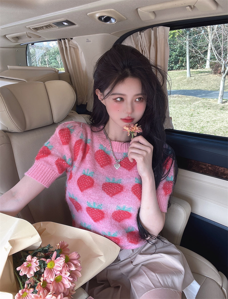 Strawberry Knitted Sweater Slim Fit Short Sleeve