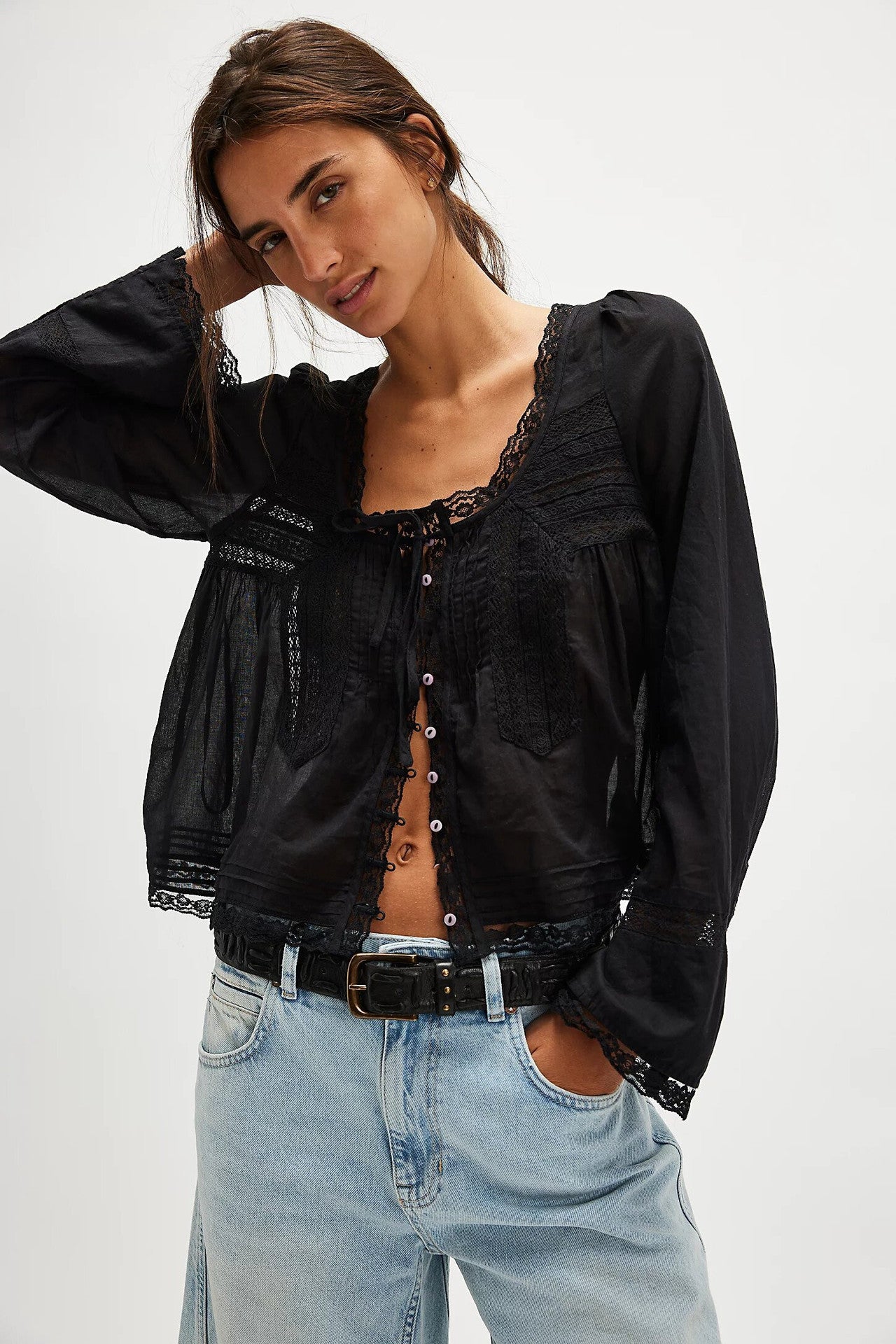 Lace U-shaped Lace Collar Long Sleeve Light Shirt