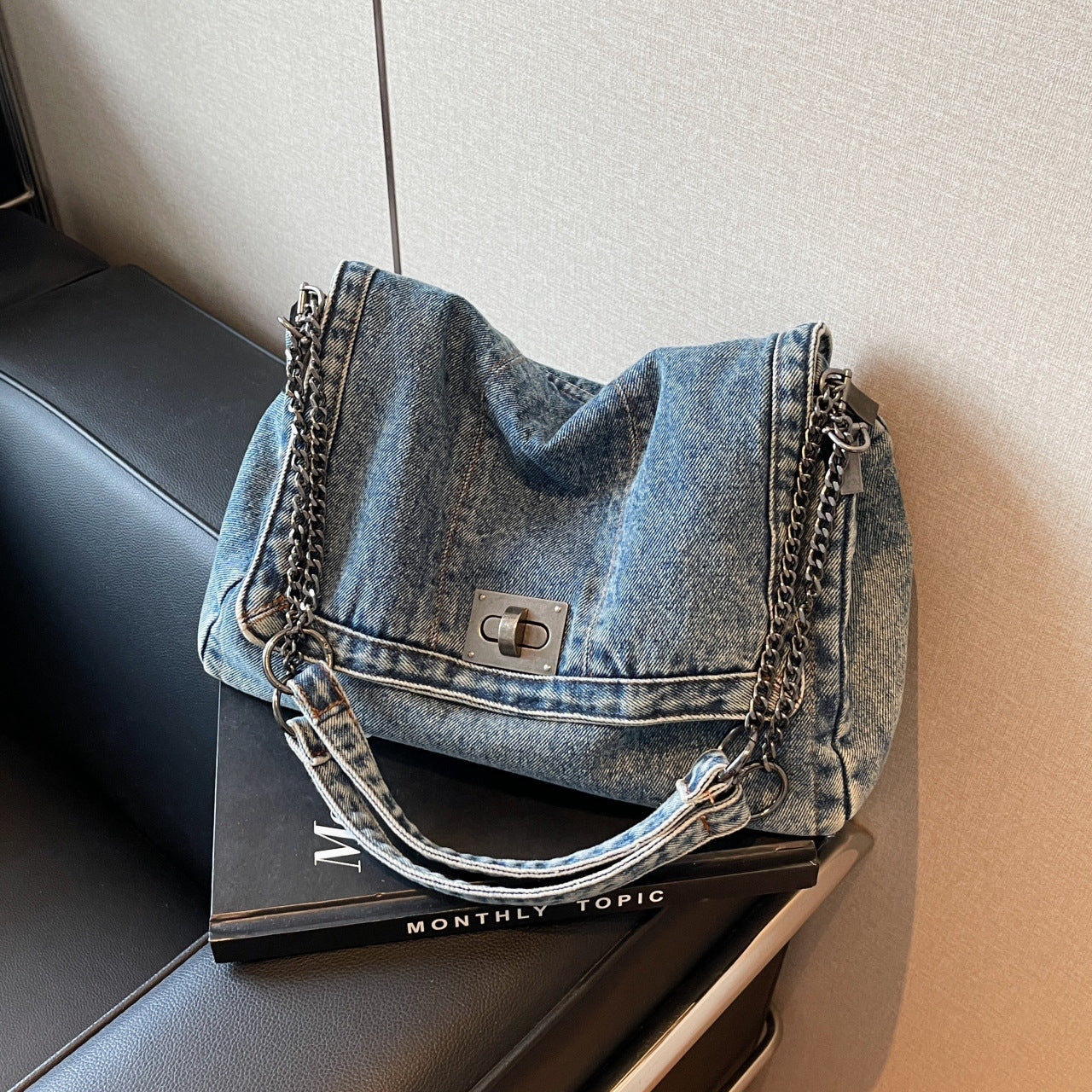 Alsidig Denim Tote Til Kvinder  Smart Crossbody Taske Med Kædestrop, Rummelig Hverdags- Og Arbejdstaske