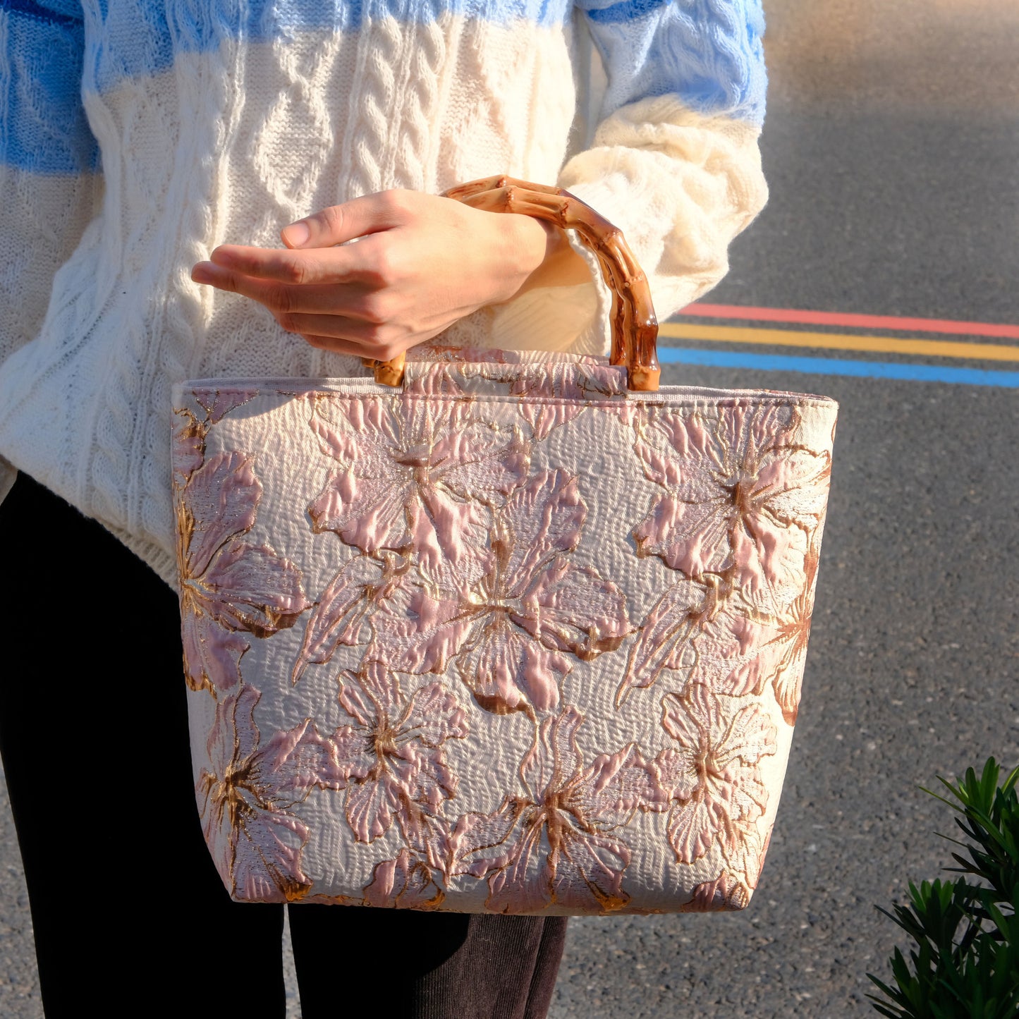 Women's Light Blue Bronzing Flower Canvas Bag