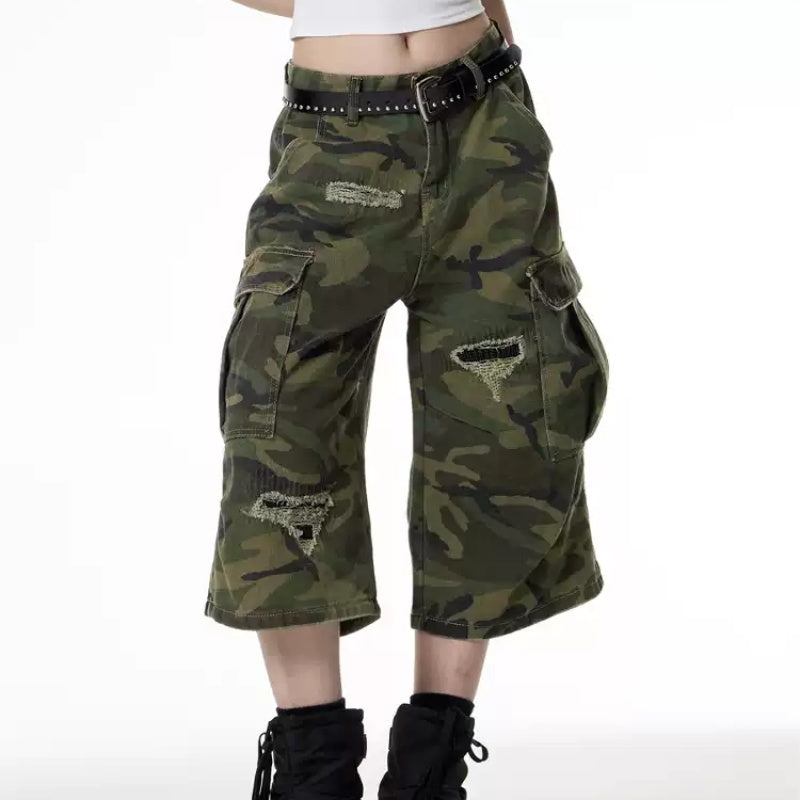 Retro Patch Ripped Camouflage Cropped Pants For Women Summer New
