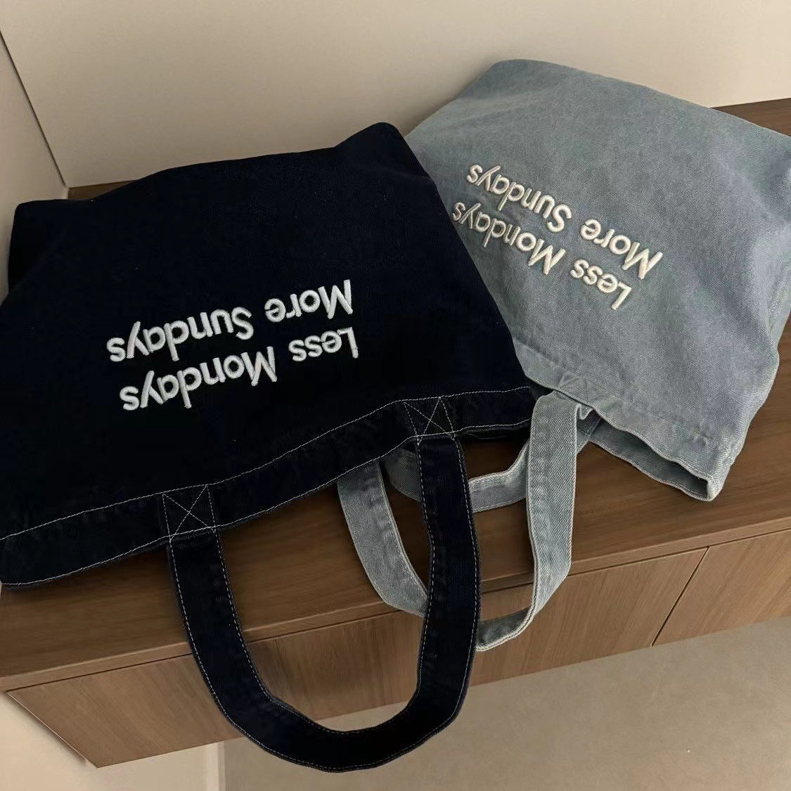 Embroidered Jean Bag Fashion All-match Class Commuter Bag Retro American Shoulder Hand-held Tote