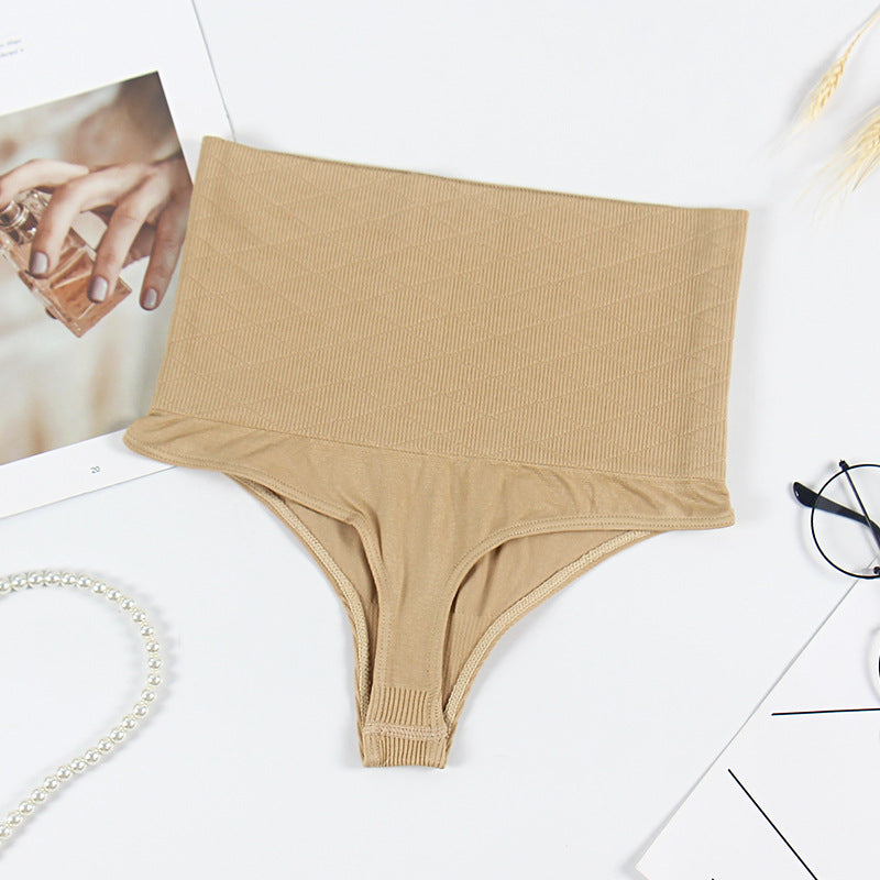Tuck Your Abdomen And Hips To Create A Slim Figure