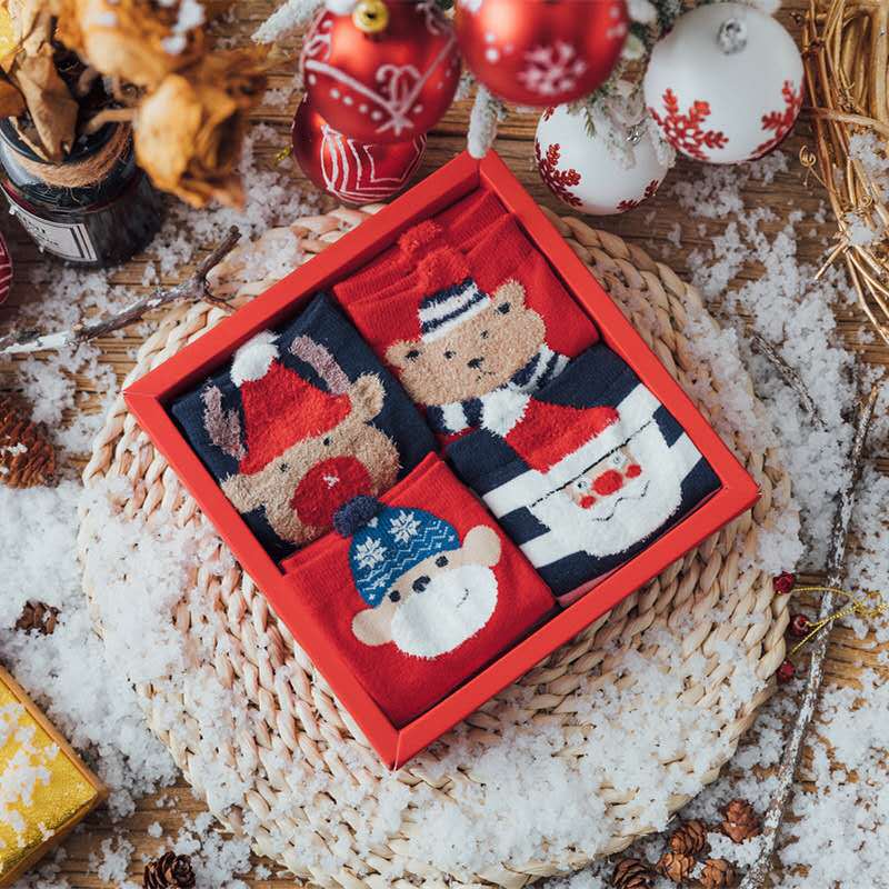 Women's Cute Fashion Mid-calf Christmas Stockings Gift Box