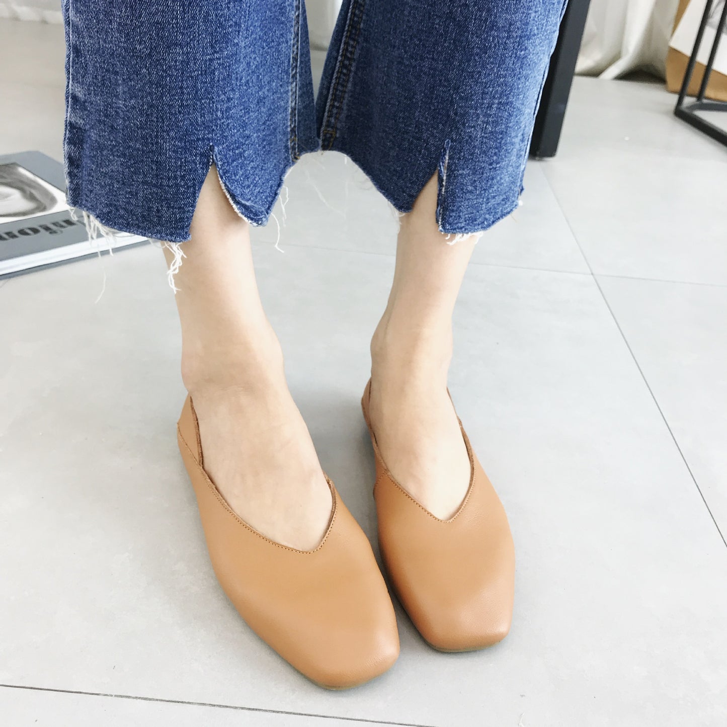 Soft Leather Simple Shallow Mouth Square Toe Grandma Shoes
