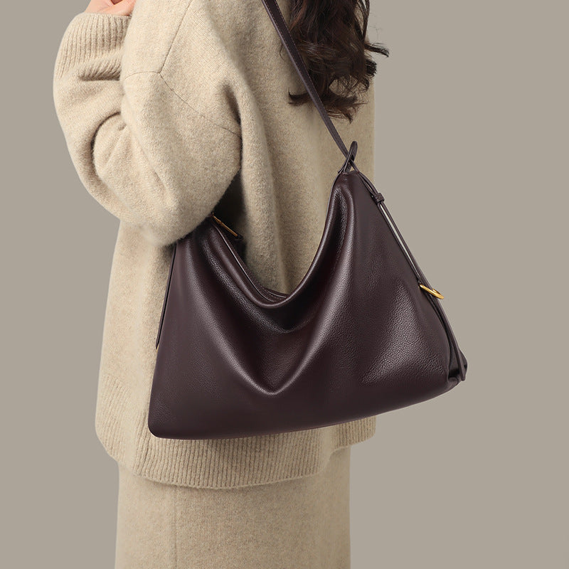Womens Fashionable Leather Shoulder Bag