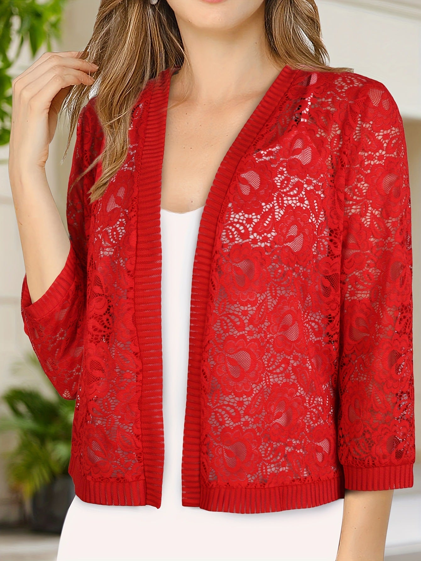 Womens Stylish V-neck Top With Three-quarter Sleeves