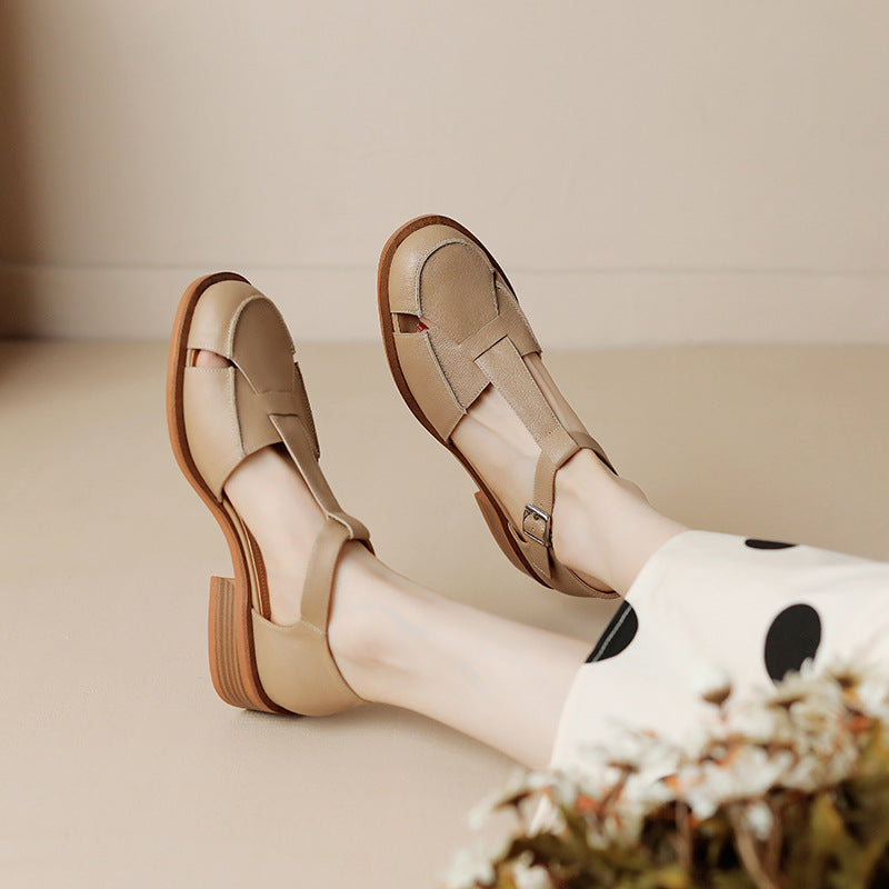 Retro Flat Bottom Women's Sandals Hollowed Toe Box
