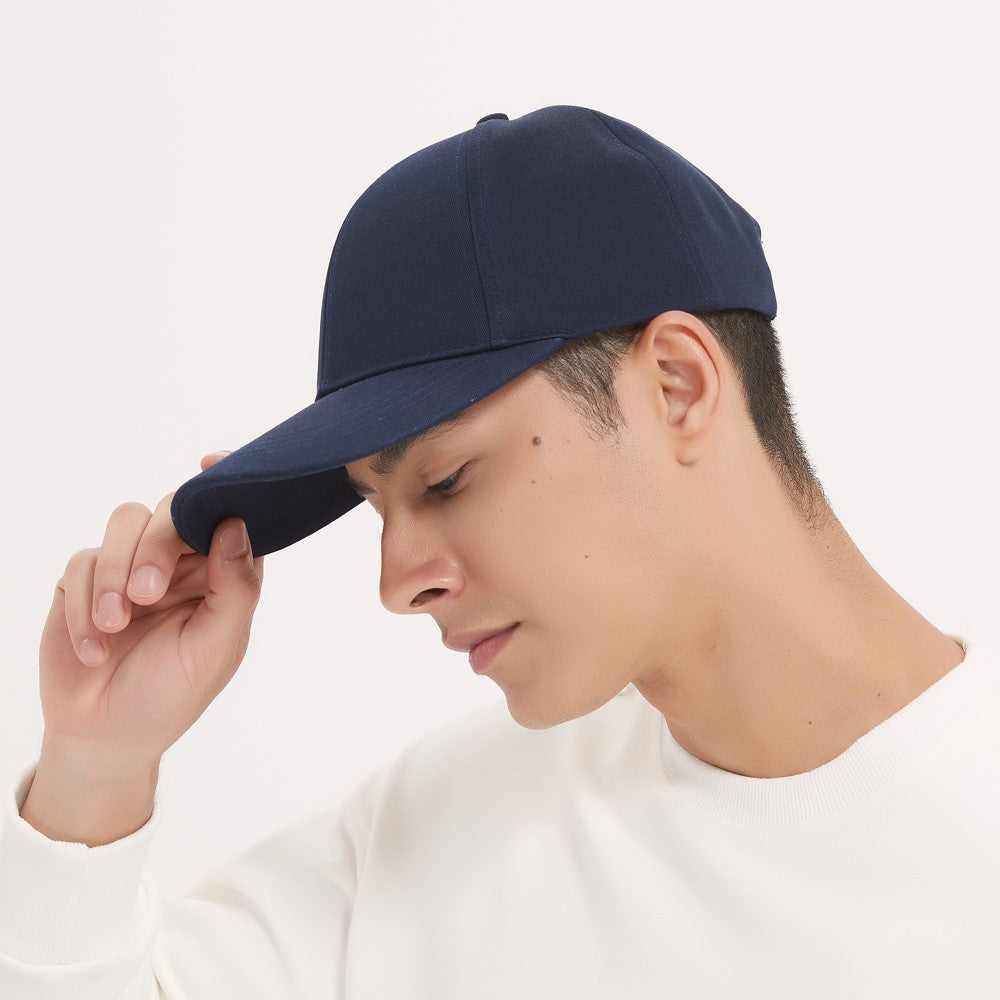Baseball Cap With A Cotton-silver-fiber Fabric Lining For Electromagnetic Wave Shielding