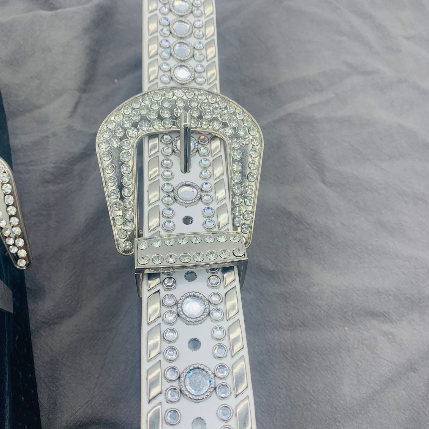 Women's Fashion Punk Rivet Rhinestone Belt