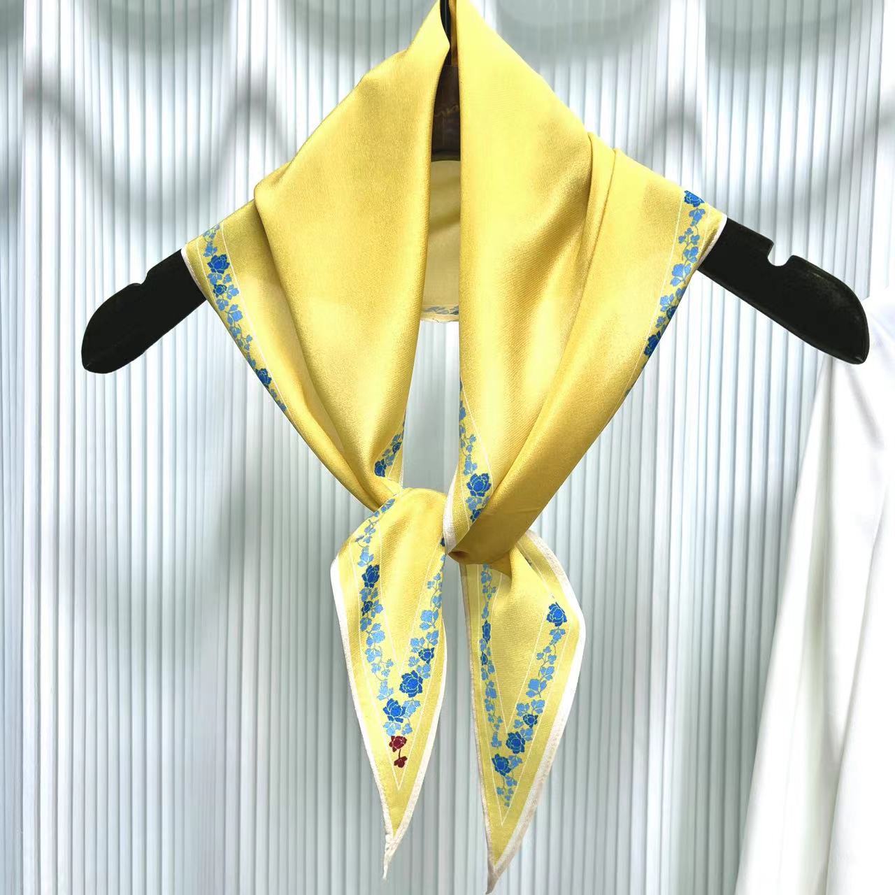 Diamond Neckerchief Crepe De Chine Scarf
