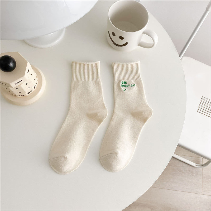 Women's Fashion Casual Minimalist Mid-calf Socks