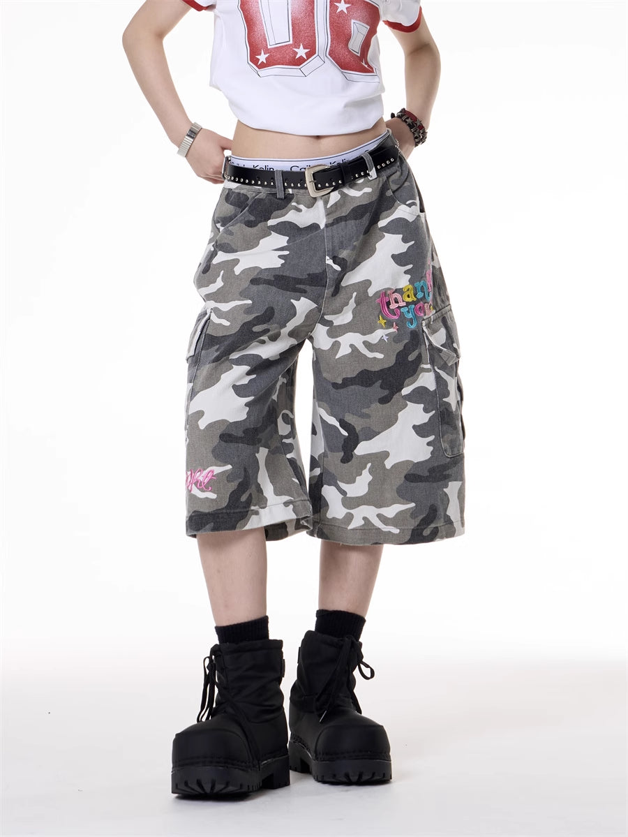 New Retro Simple Loose Camouflage Workwear Shorts