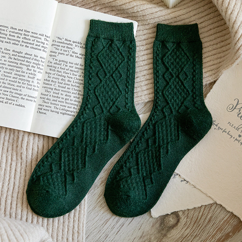 Female Solid Color Peplum Simple Wind Japanese Retro Autumn And Winter Dark Pattern Diamond Plaid Medium Tube Mori System Socks