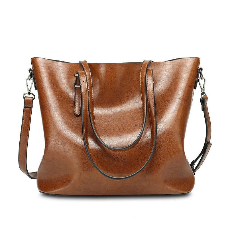 Retro Style Oil Wax Leather Patent Simple Portable Shoulder Messenger Bag