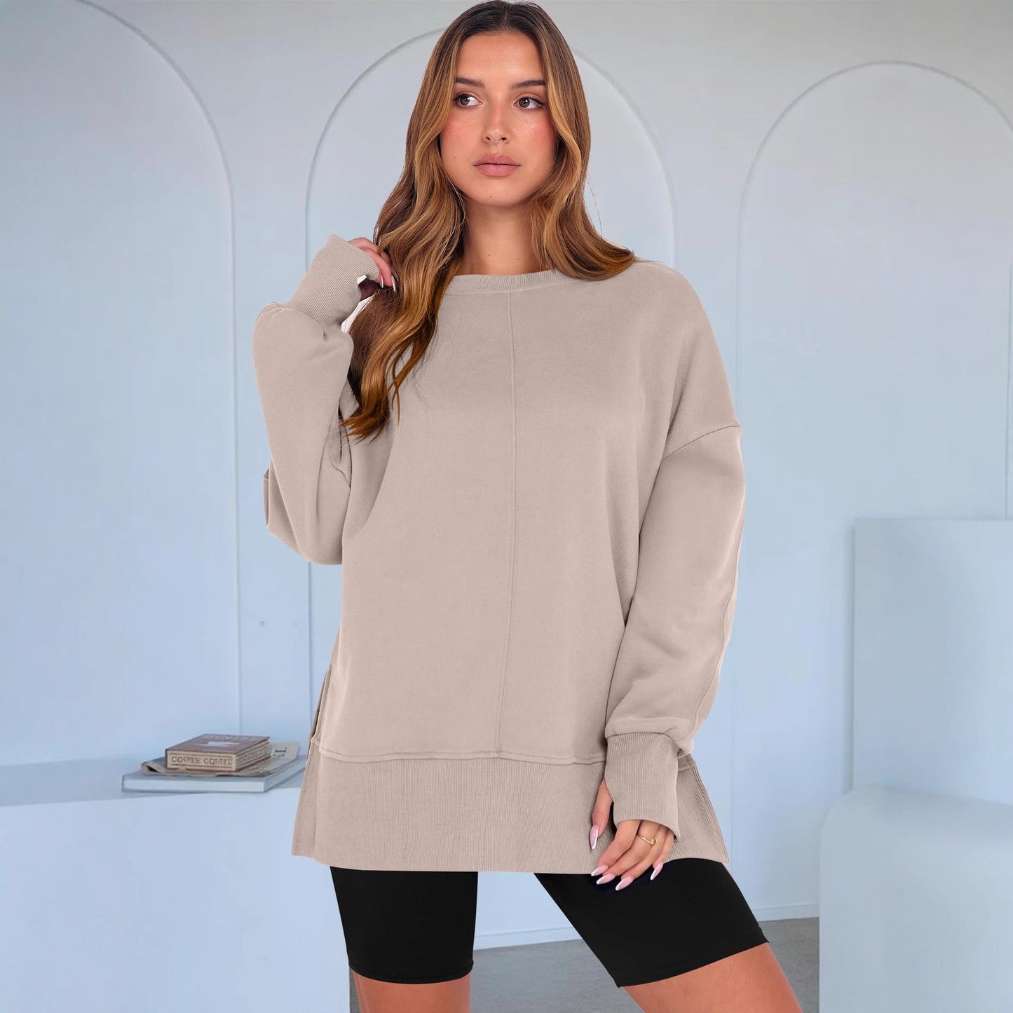 Moderne afslappet rundhalset pullover løs sport langærmet sweater