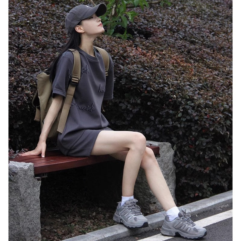 Stylish American-style Casual Two-piece Set Featuring A Slimming Top And Skirt