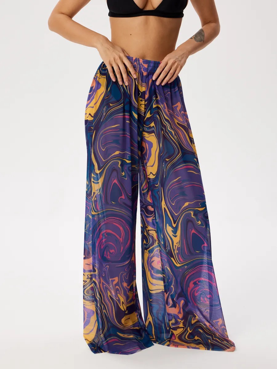 Stylish Minimalist And Relaxed Fit Womens Trousers