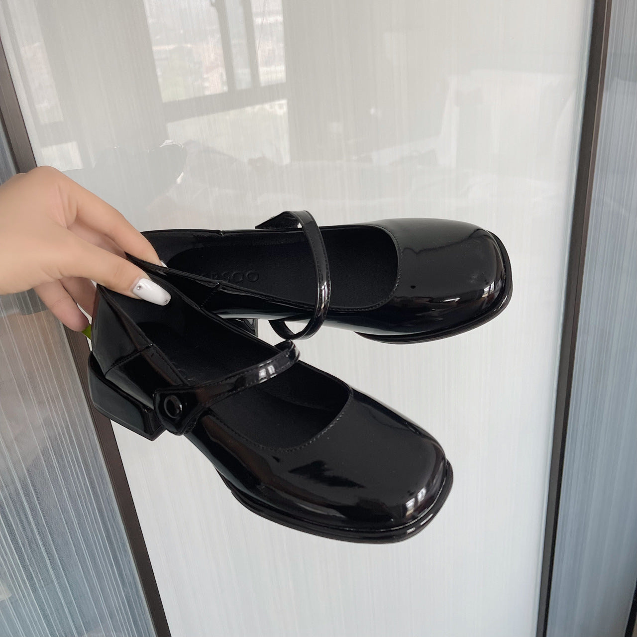 Womens Shallow Simple French-Style Retro Chunky-Heel Pumps