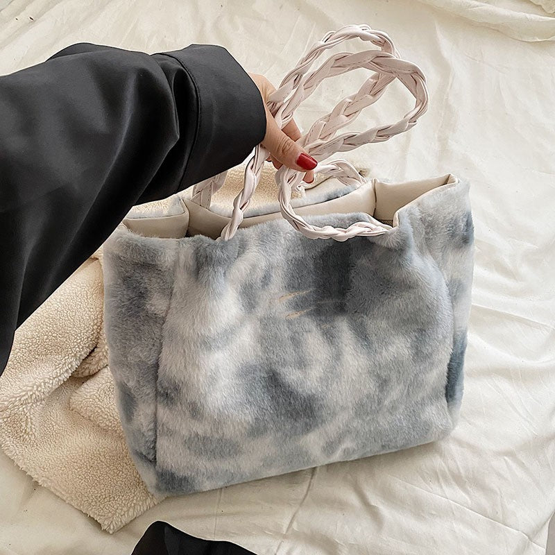 Ink Painting Contrast Wool Bag Weaving