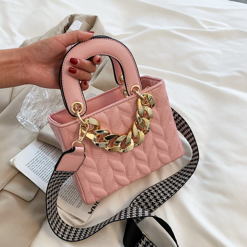 New Trendy Summer Portable Rhombus Messenger Bag