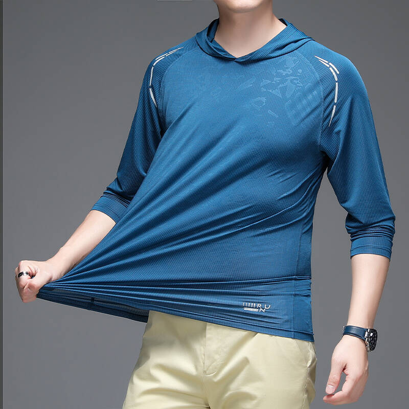Ice Silk Long Sleeved T-shirt Men's Hooded Base Coat