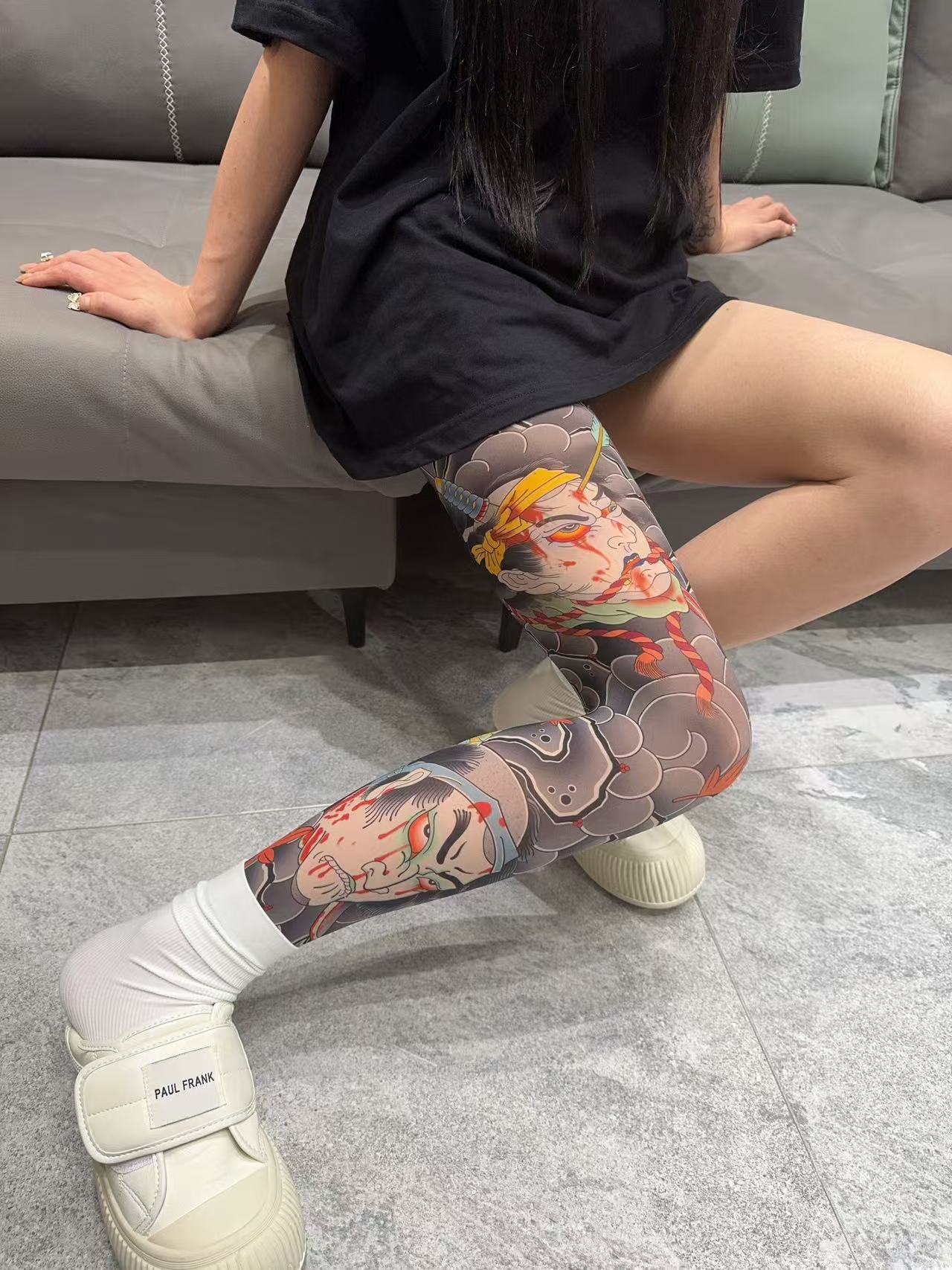Tattoo Embroidery For Stockings Faded Single Tube Japanese Style