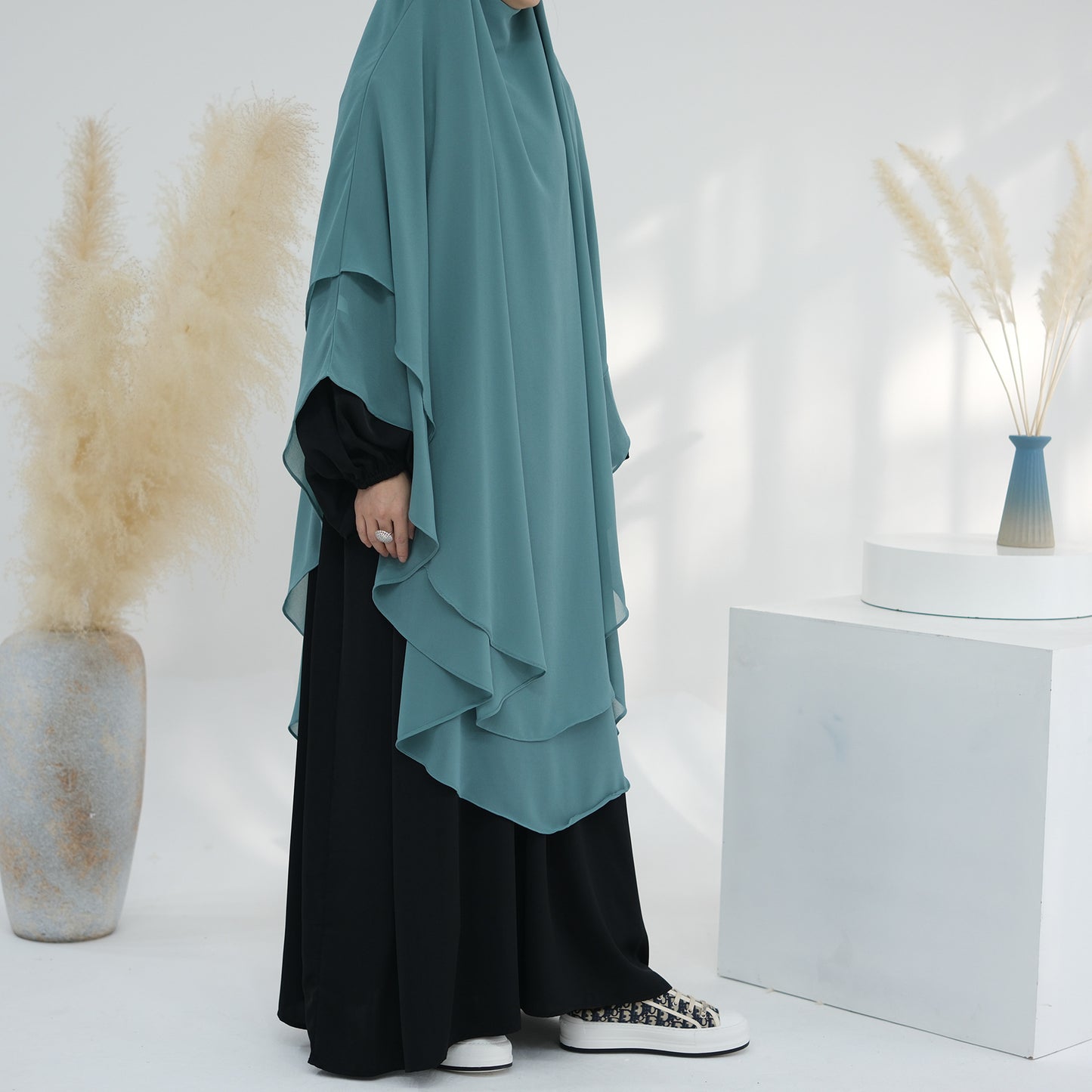 Big Swing Headscarf Middle East Solid Color