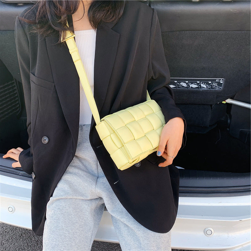 Personalized woven shoulder messenger small square bag