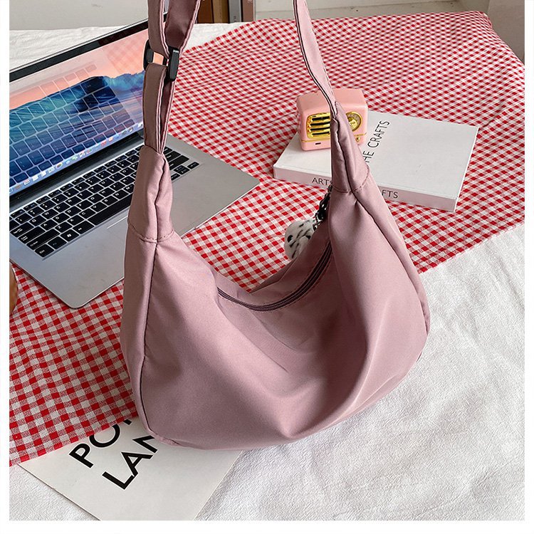 Nylon Fabric Texture Dumpling Bag Simple Crossbody Selenodont Bag