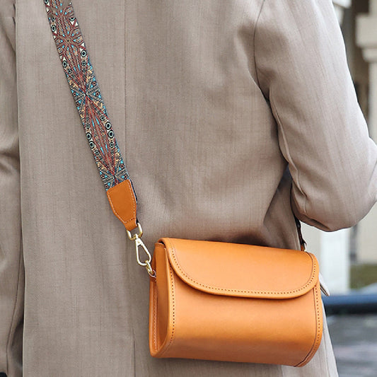 Leather Street Plant Tanned Single Shoulder Crossbody Bag