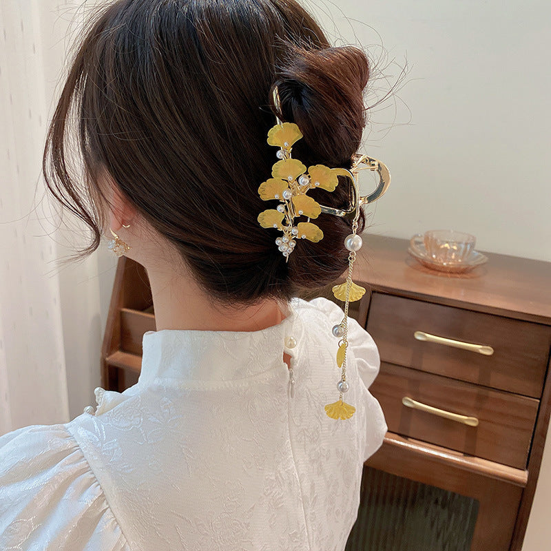 New Gingko Leaf Tassel Retro Large Grip