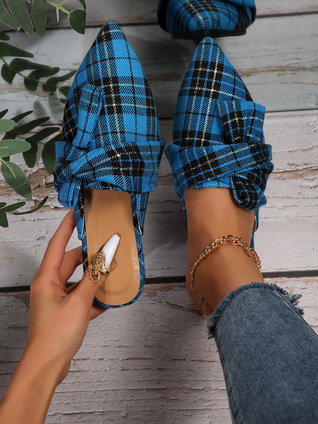 Summer Pointed Flat Semi Slippers