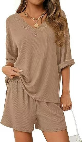 Womens Casual Commuter Two-Piece Set Short-Sleeve T-Shirt And Cropped Shorts