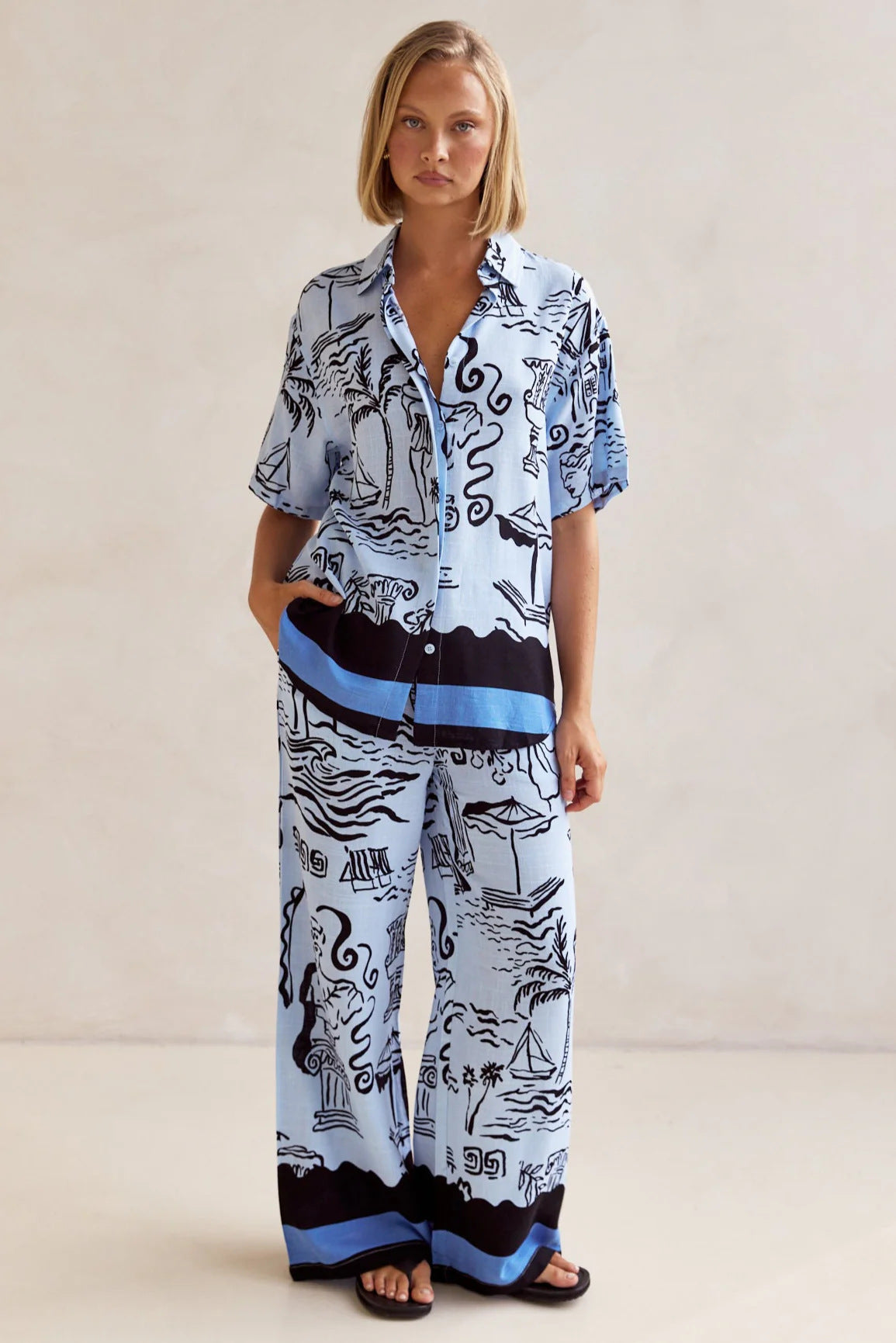 Womens Stylish Casual Printed Top And Pants Set