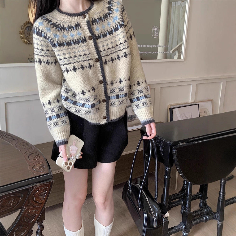 Autumn And Winter Women's Contrast Color Loose Fairisland Knitted Cardigan