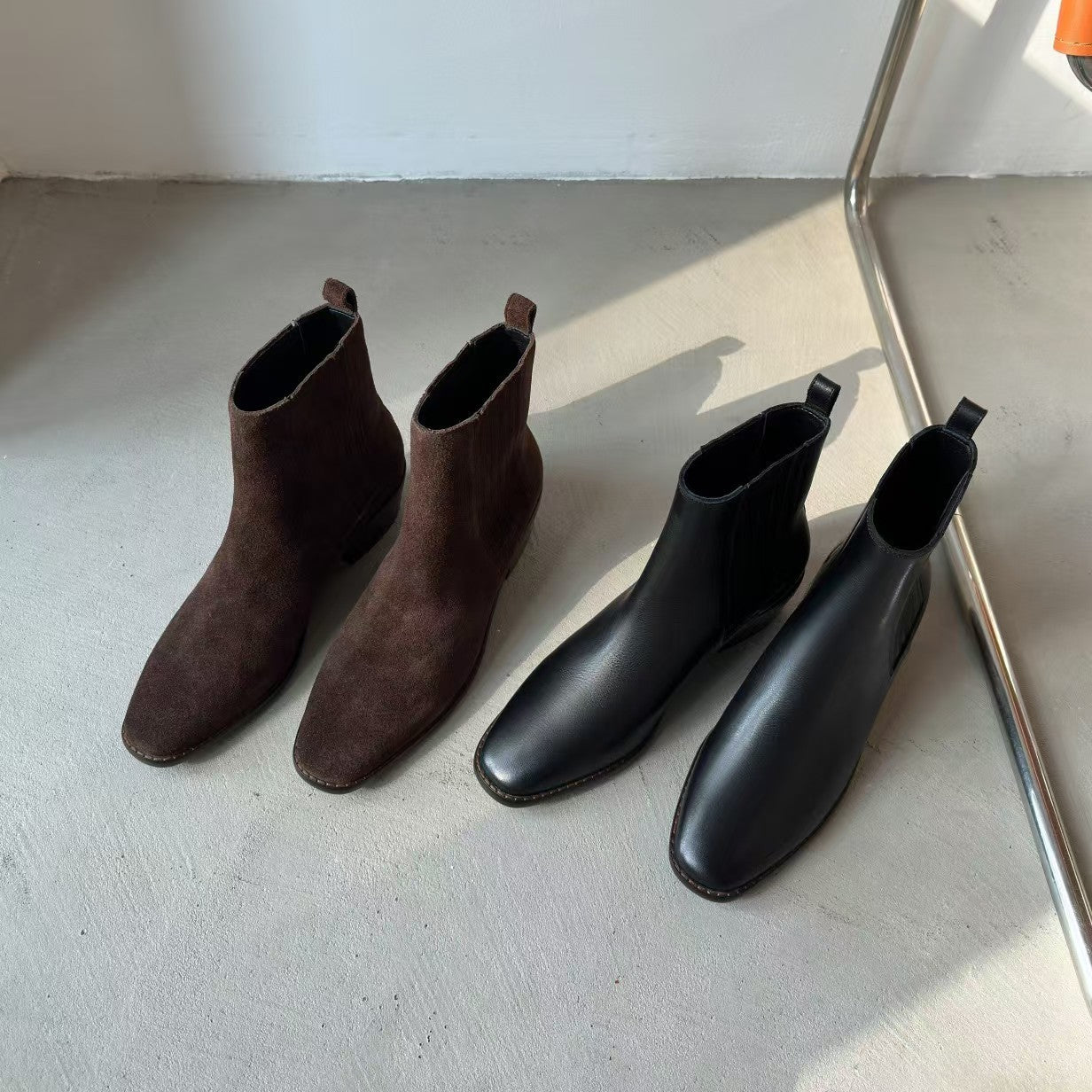 Womens Early Autumn French-Style Ankle Boots In Genuine Leather With A Square Toe And Chunky Mid Heel